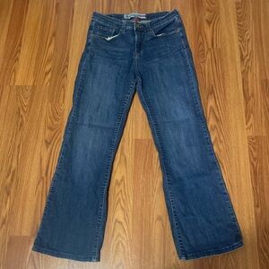 Low rise bootcut jeans